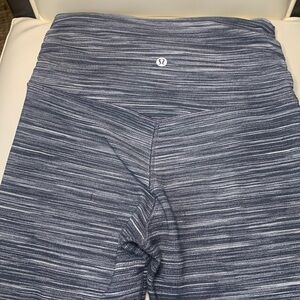 Lululemon leguins high- rise pant super comfortable